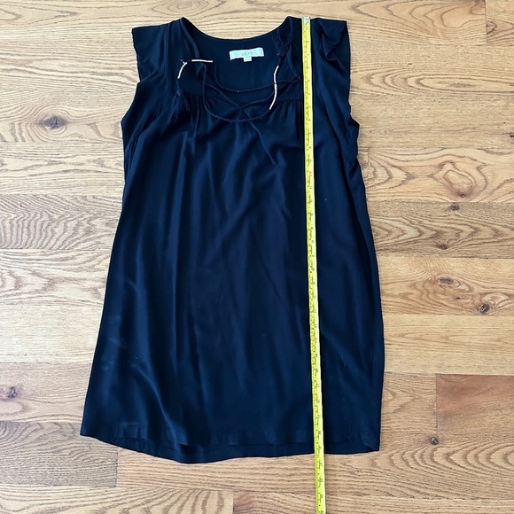 LOFT Capsleeve Summer Mini Dress with Decorative Tassels (Size XS) - Picture 5 of 10